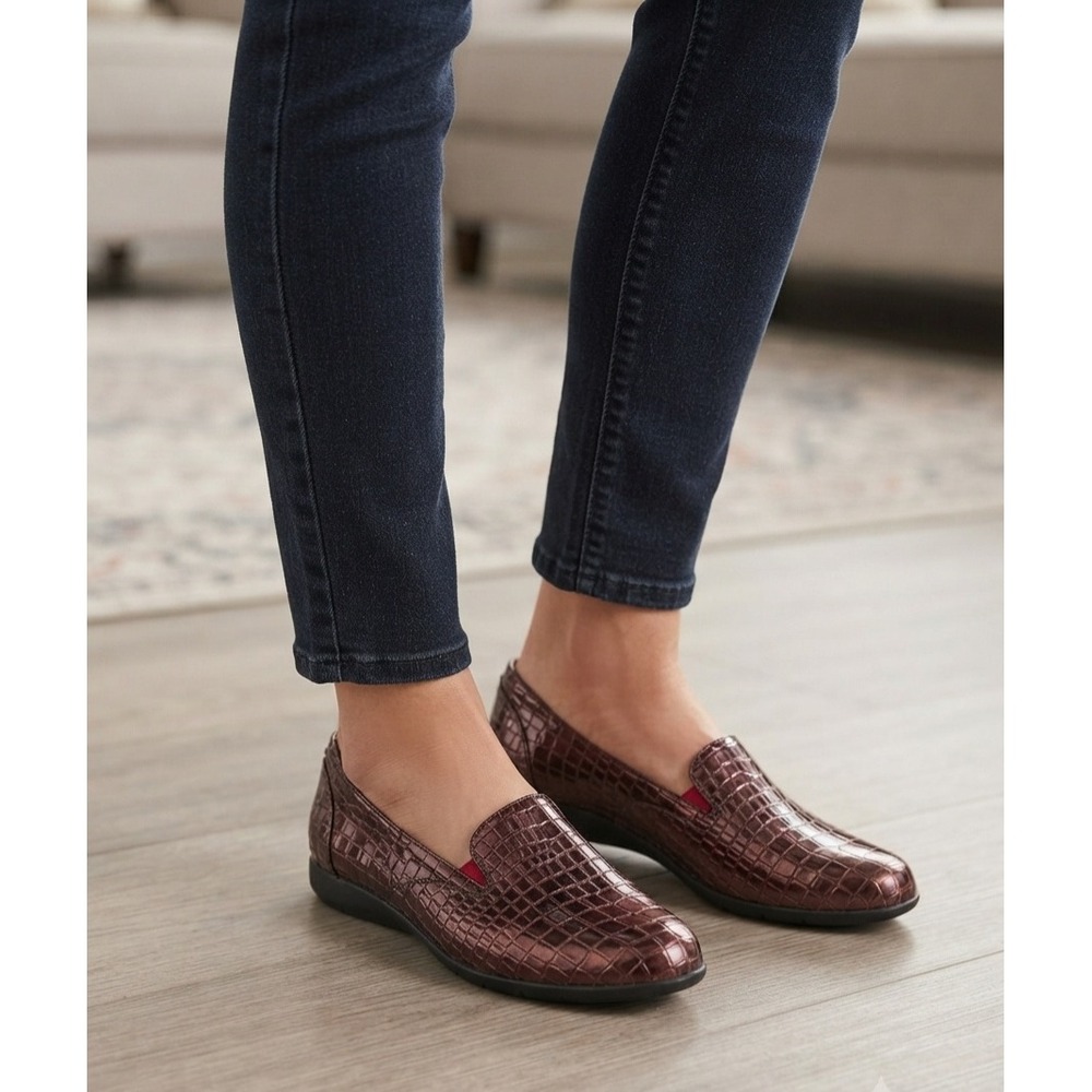 Comfortview Leisa Burgundy Metallic Croc Loafers Square Toe Slip On Shoes 10.5M